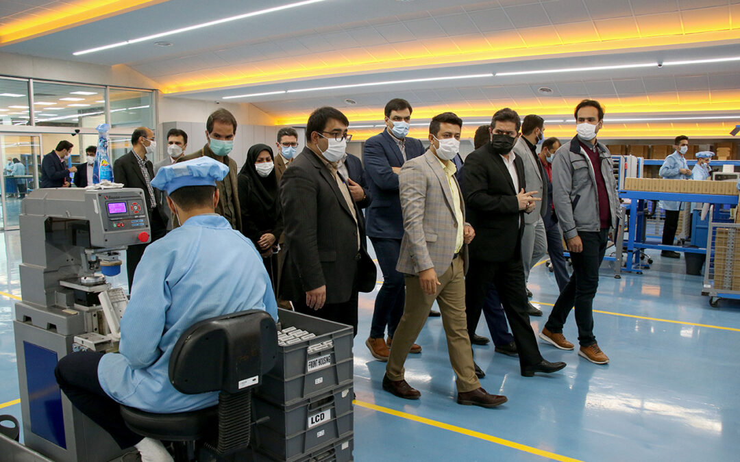 بازدید رئیس صندوق نوآوری و شکوفایی ریاستجمهوری از سایت تولید شرکت توسنتکنو